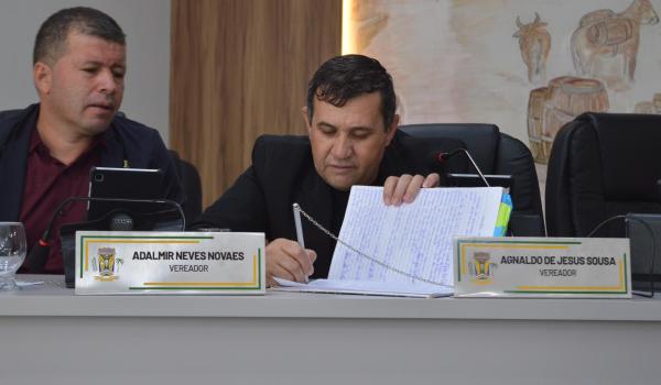 Imagens da Câmara de Iraquara debate regulamentação de carros de som e aprova projeto da Mini Fazendinha