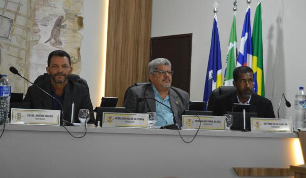 Imagens da Câmara de Iraquara realiza Sessão Ordinária nesta quarta-feira