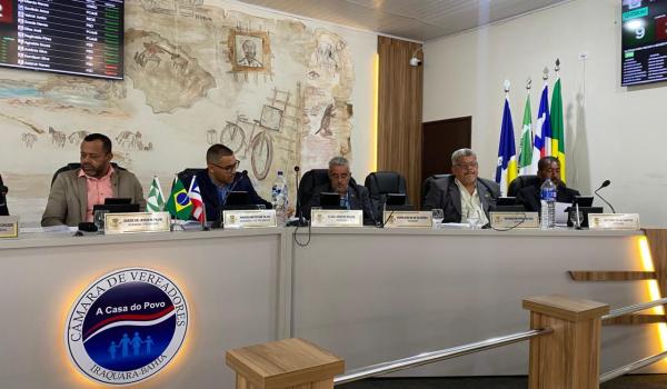 Imagens da Câmara de Vereadores de Iraquara realiza Sessão Ordinária com discussão de pautas relevantes