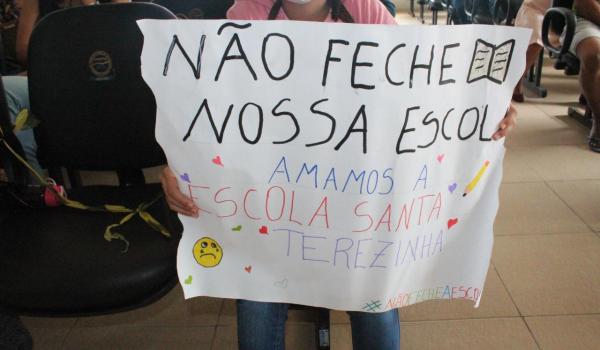 Imagens da Sessão Ordinária aborda demanda da Escola Municipal Santa Terezinha 