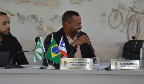 Imagens da Câmara de Iraquara debate regulamentação de carros de som e aprova projeto da Mini Fazendinha