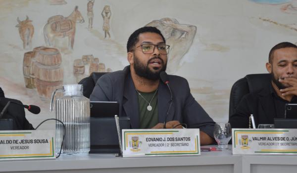 Imagens da Câmara de Iraquara debate regulamentação de carros de som e aprova projeto da Mini Fazendinha